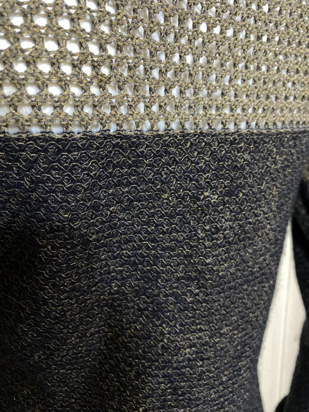 ALLSAINTS Spitalfields Warp Sweater Italian Yarn Metallic Black Gold Sz 8 ($250) - Picture 5 of 9